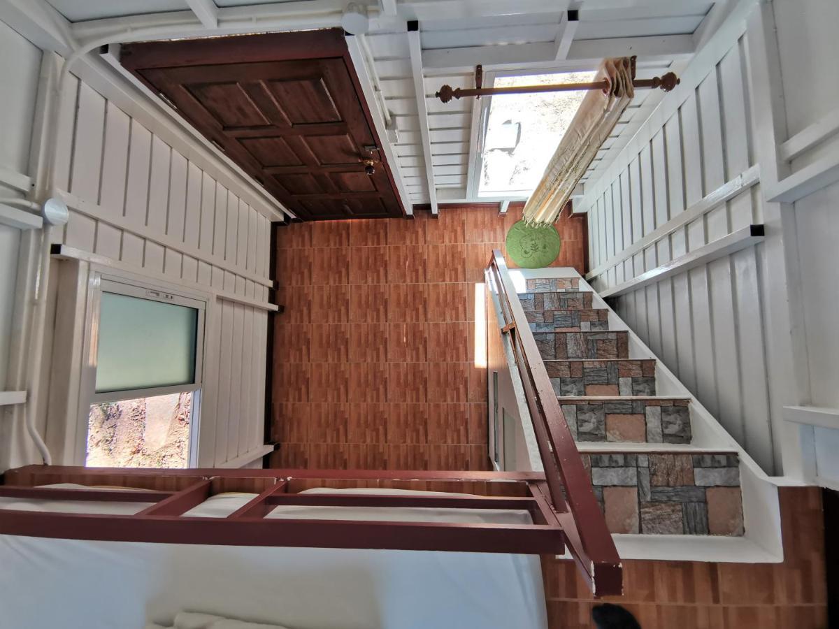 Phuhaya Bamboo Bungalows Ko Lanta Extérieur photo