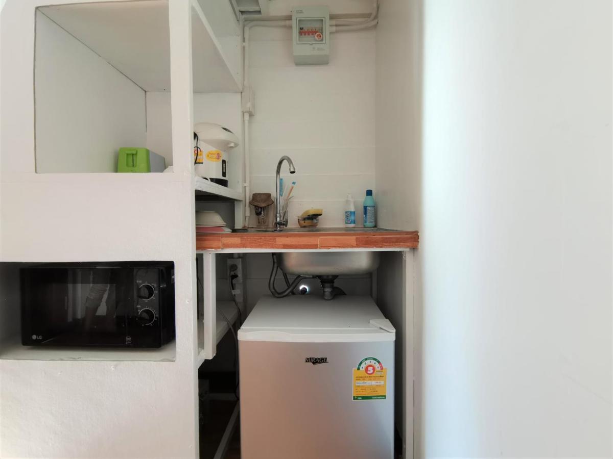 Phuhaya Bamboo Bungalows Ko Lanta Extérieur photo